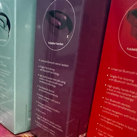 LUXURY Ai PRO HEADSET in Red - Picture 5 of 5